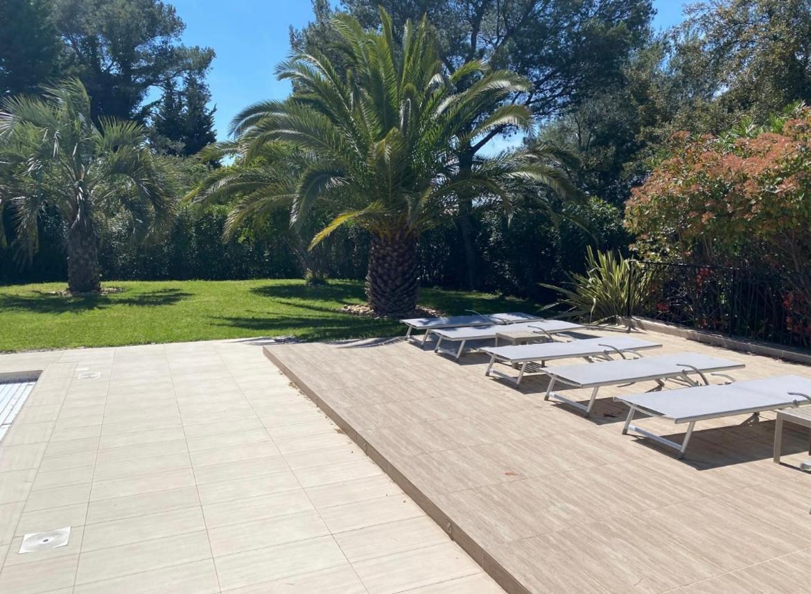 Belle Villa Dans Clos Prive - Saint Raphael Boulouris Exteriör bild