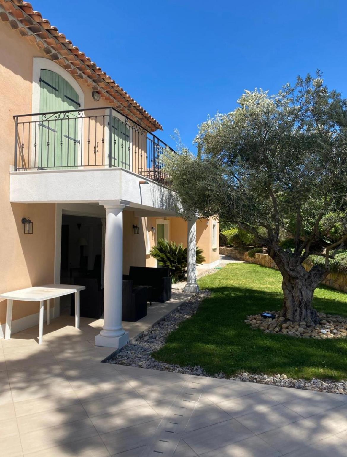 Belle Villa Dans Clos Prive - Saint Raphael Boulouris Exteriör bild