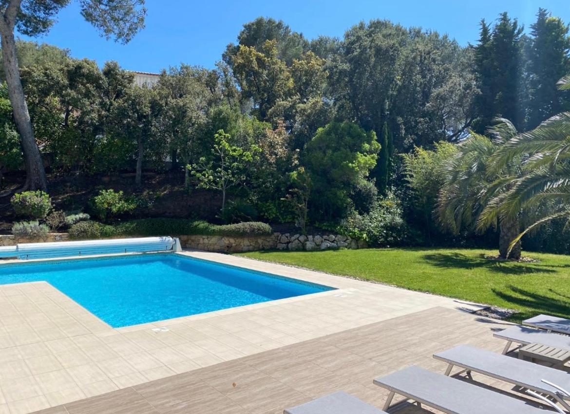 Belle Villa Dans Clos Prive - Saint Raphael Boulouris Exteriör bild